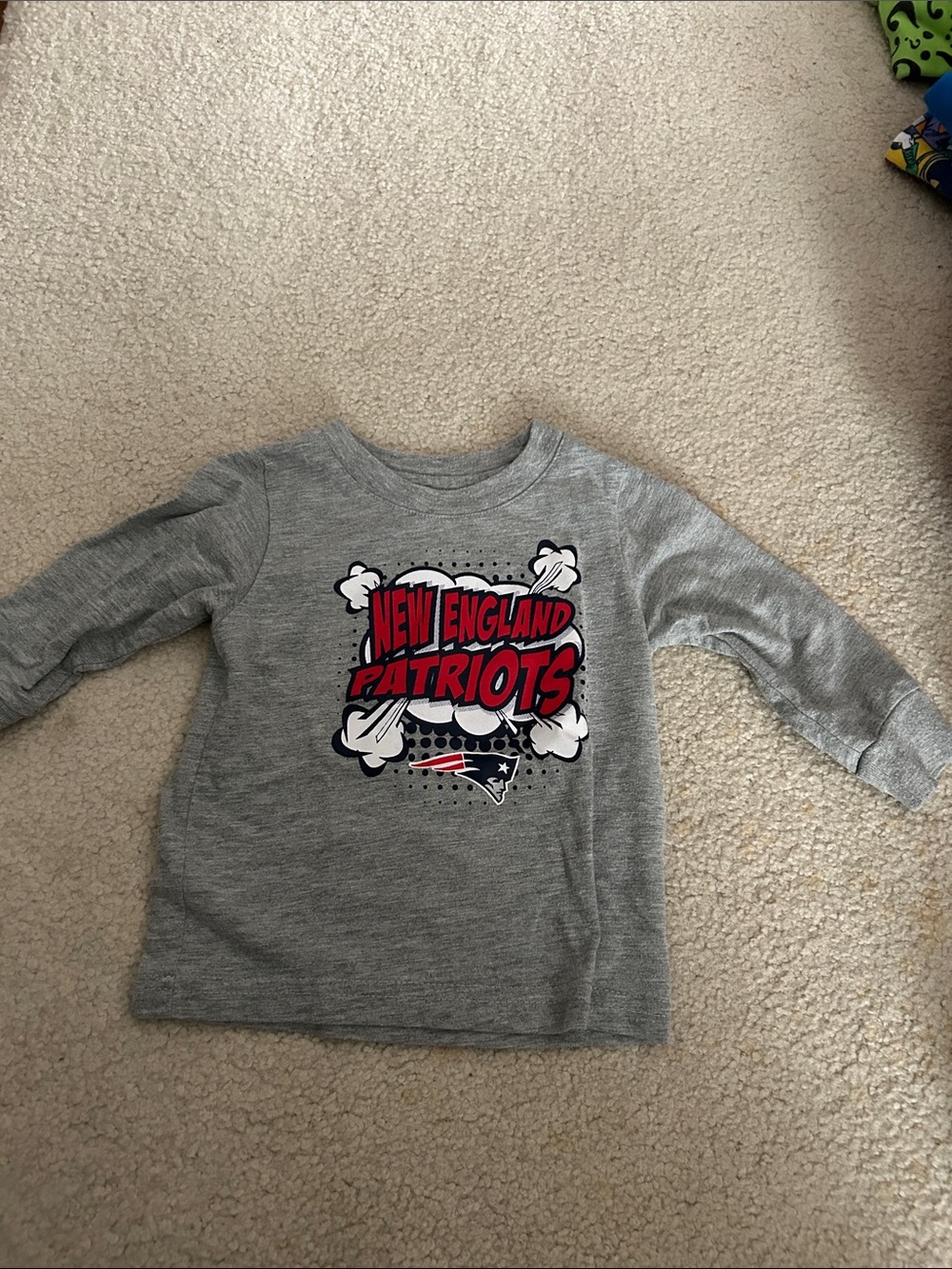 New England Patriots Kids' Gray Long-Sleeve Tee